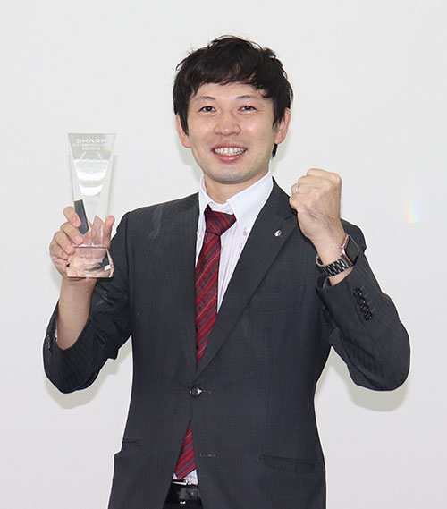 シャープマーケティングジャパン株式会社主催のエンジニアコンテスト全国決勝大会において初優勝いたしました